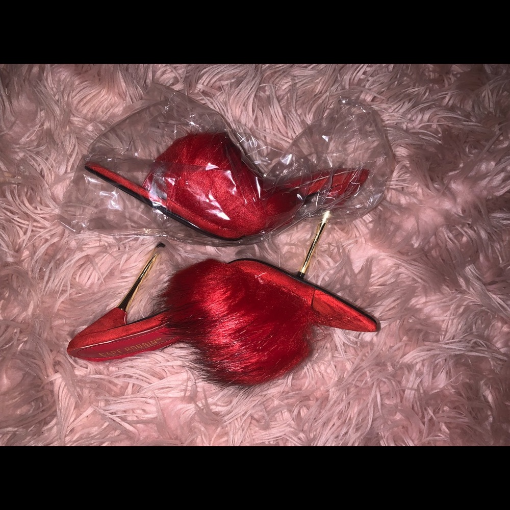 Cape Robbin faux fur 3 inch heels